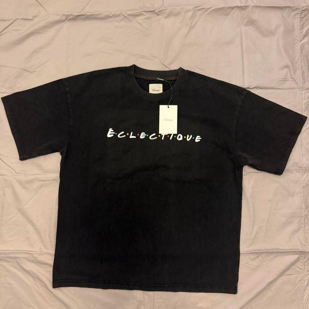 Eclectique x friends black graphic